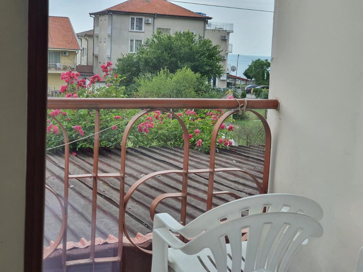 Lazur Hotel Ravda Luaran gambar