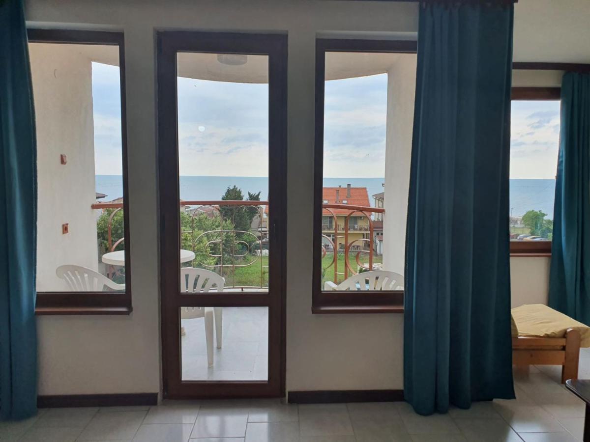 Lazur Hotel Ravda Luaran gambar