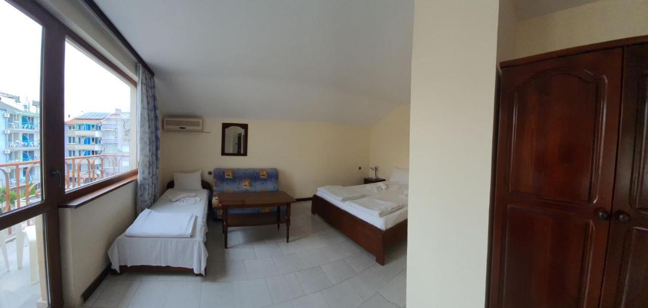 Lazur Hotel Ravda Luaran gambar