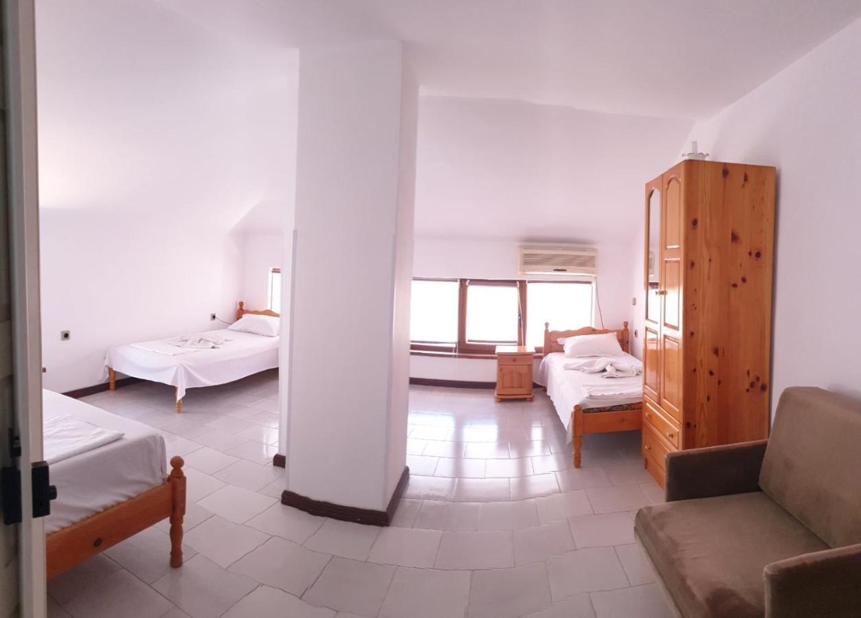 Lazur Hotel Ravda Luaran gambar